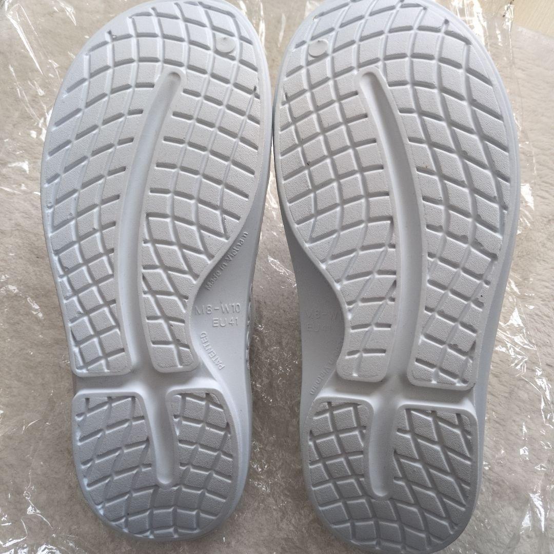 3☆3☆10♪OOFOS リカバリーサンダル