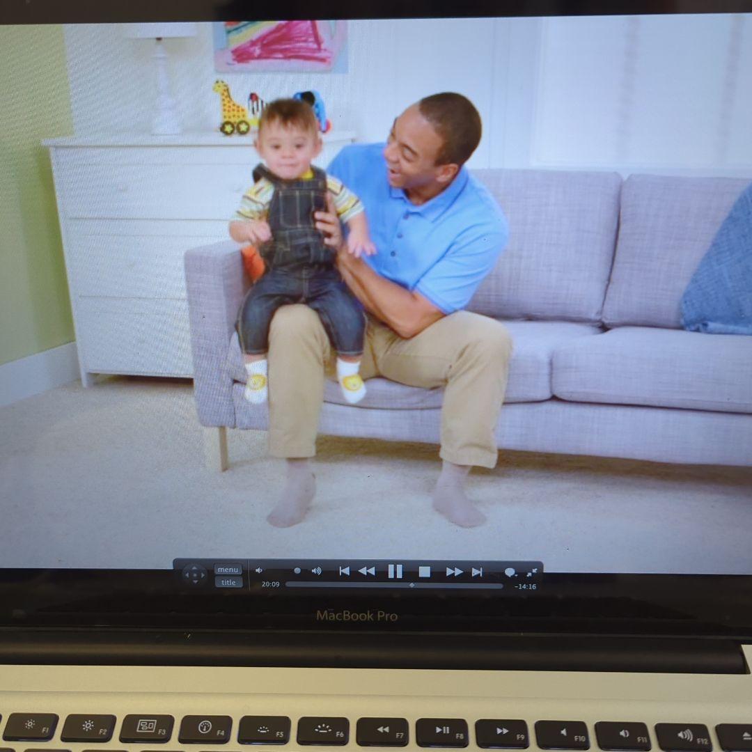 DWE プレイアロングCDとDVD 2018年版