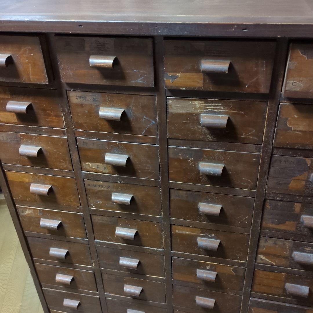 木製引き出し式収納 36個