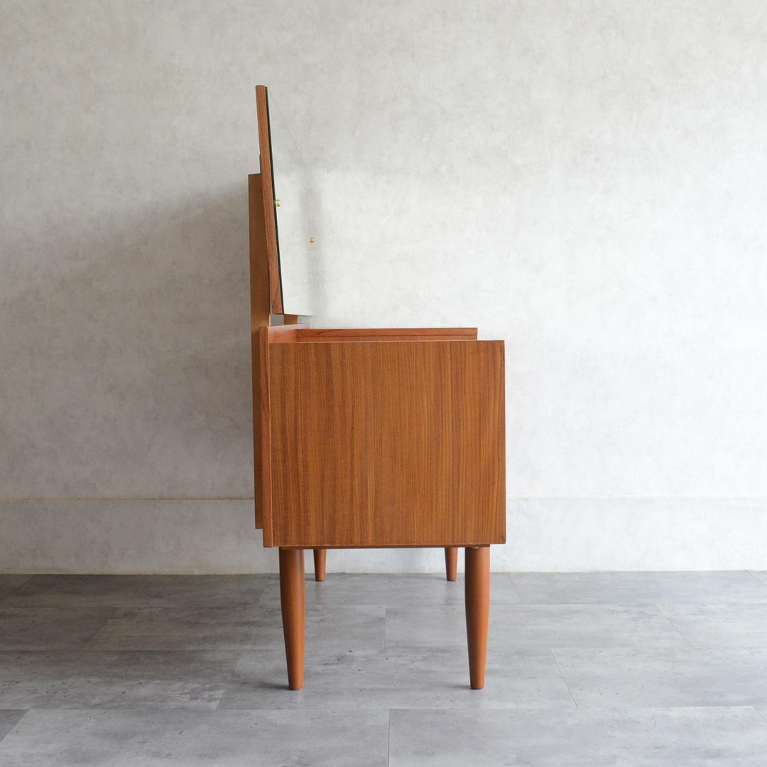 イギリスヴィンテージ チーク ドレッサー チェスト 鏡台 キャビネット