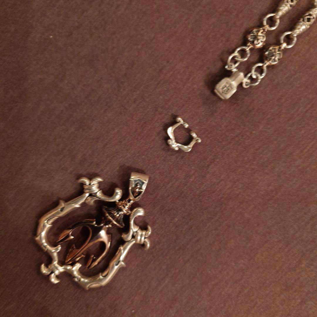 ロードキャメロット.シルバー トライデント型ペンダントネックレス