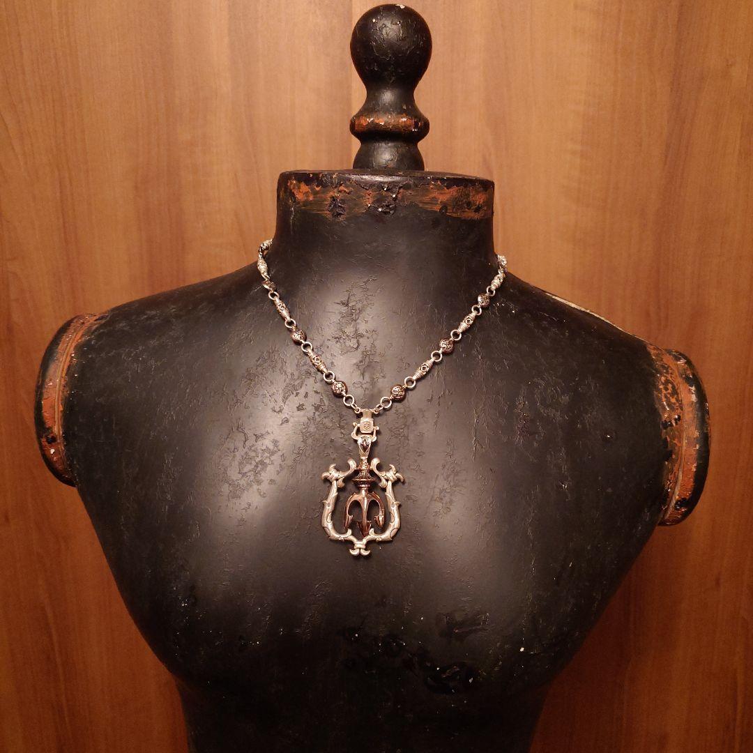 ロードキャメロット.シルバー トライデント型ペンダントネックレス