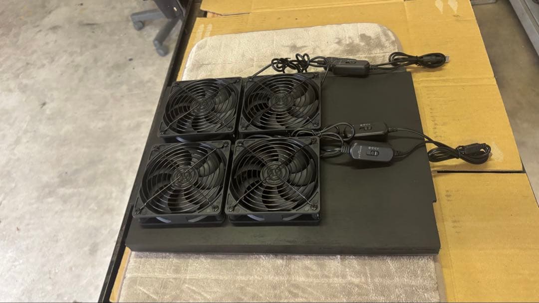 しげちゃん　運転席側　4連ファン　ルーバー付