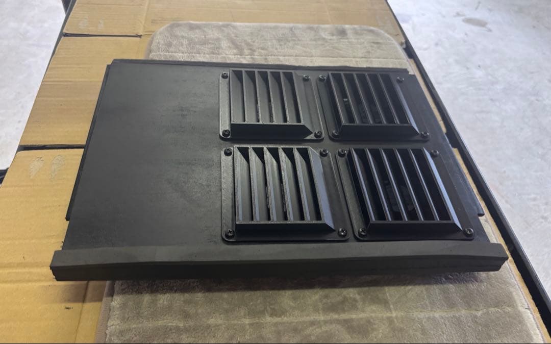 しげちゃん　運転席側　4連ファン　ルーバー付