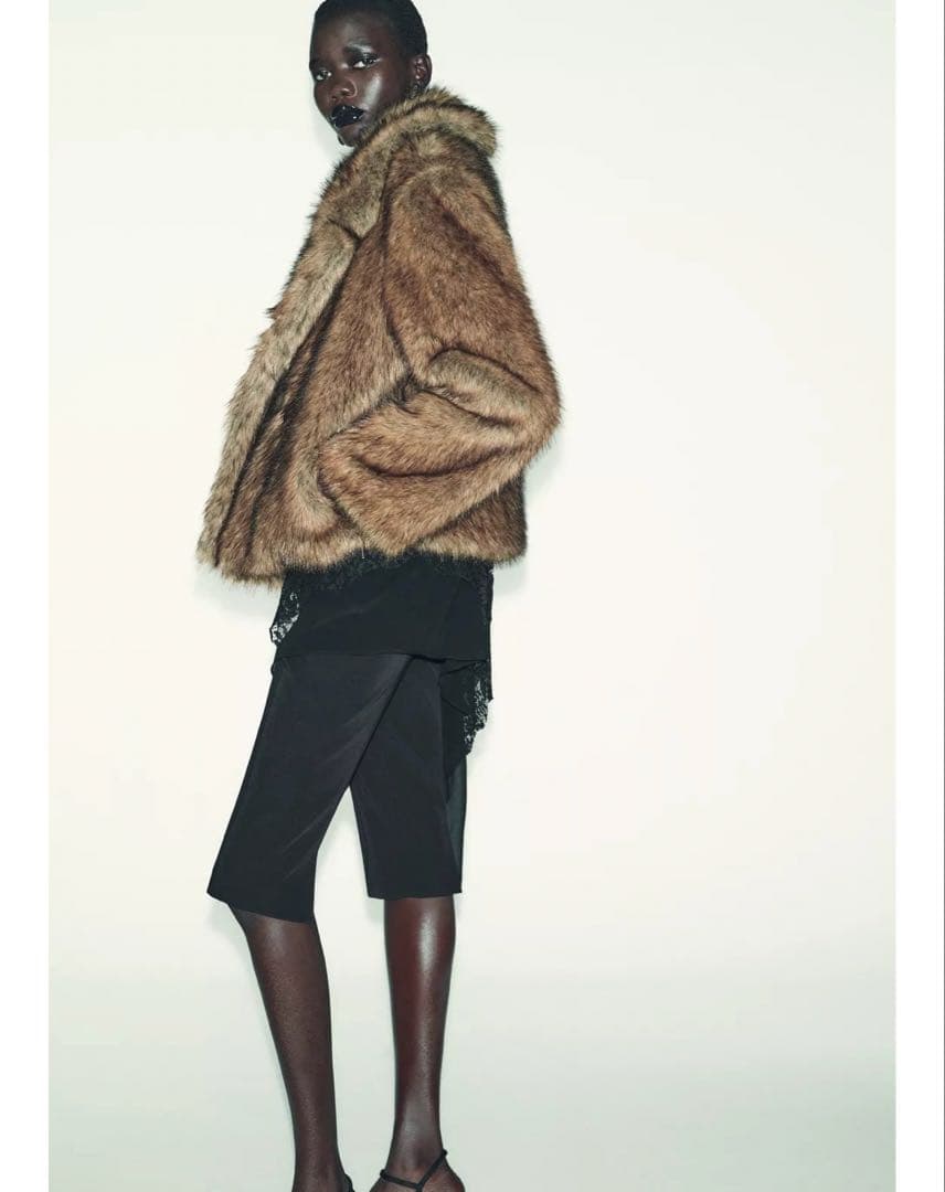 タグ付き新品★ZARAのショートフェイクファーコート★Sサイズ★ブラウン色★完売