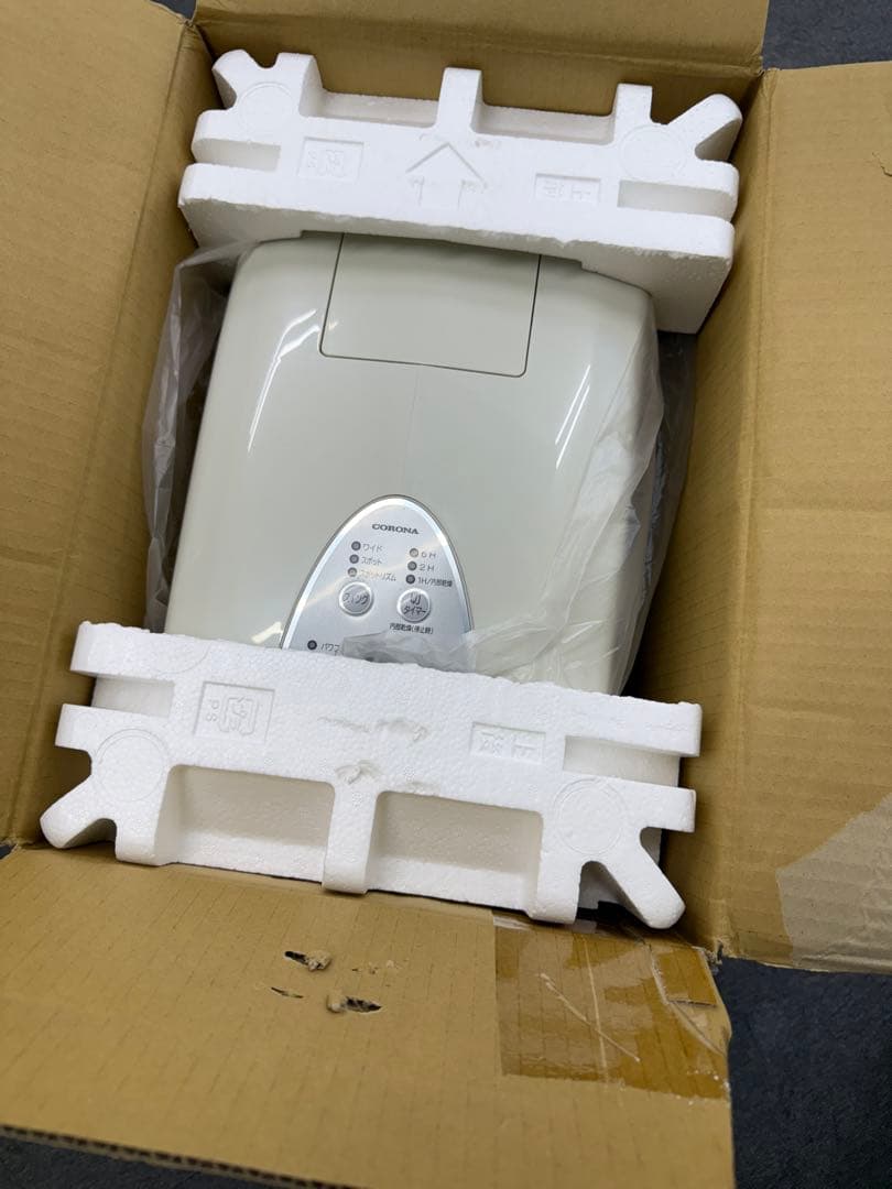 早い者勝ち‼️最安‼️衣類乾燥機　冷風機　除湿機CORONA CDM-1414-W