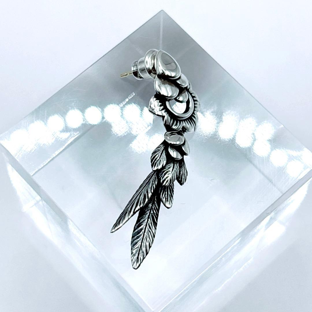 片耳 Bloody Mary ブラッディマリー K18×SV ピアス フェザー