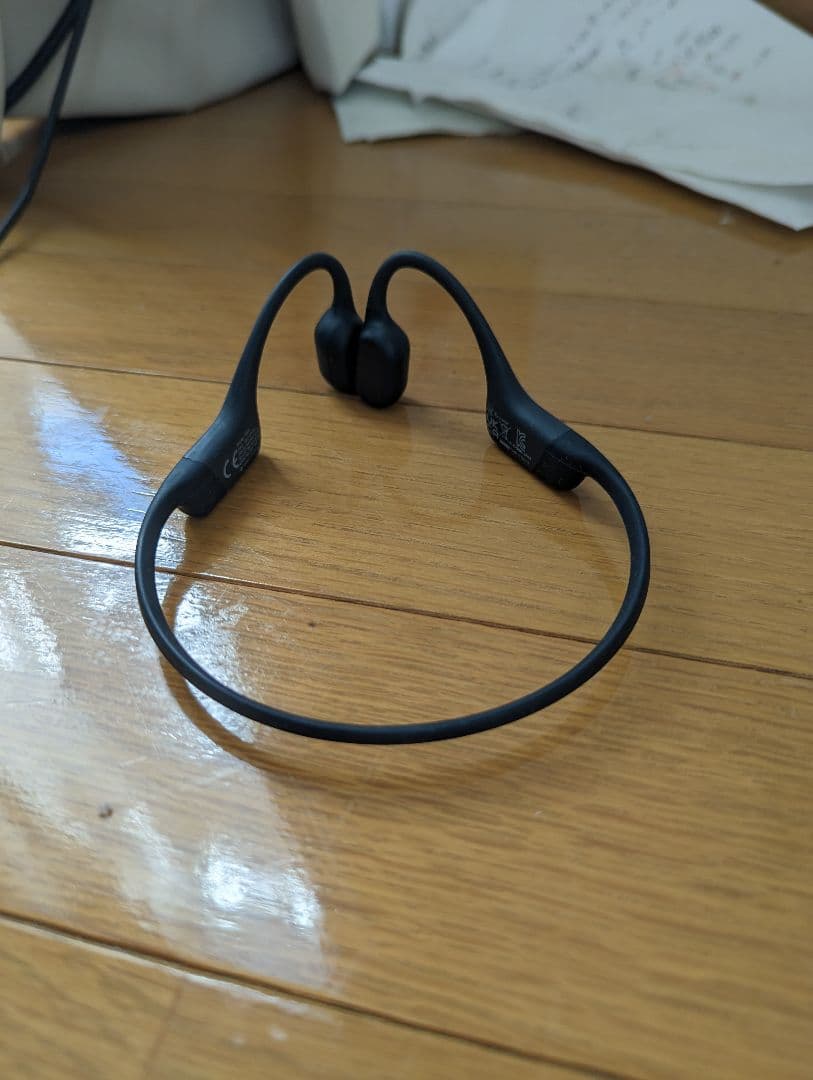 急速充電 Shokz【旧AfterShokz】 OpenRun 骨伝導イヤホン