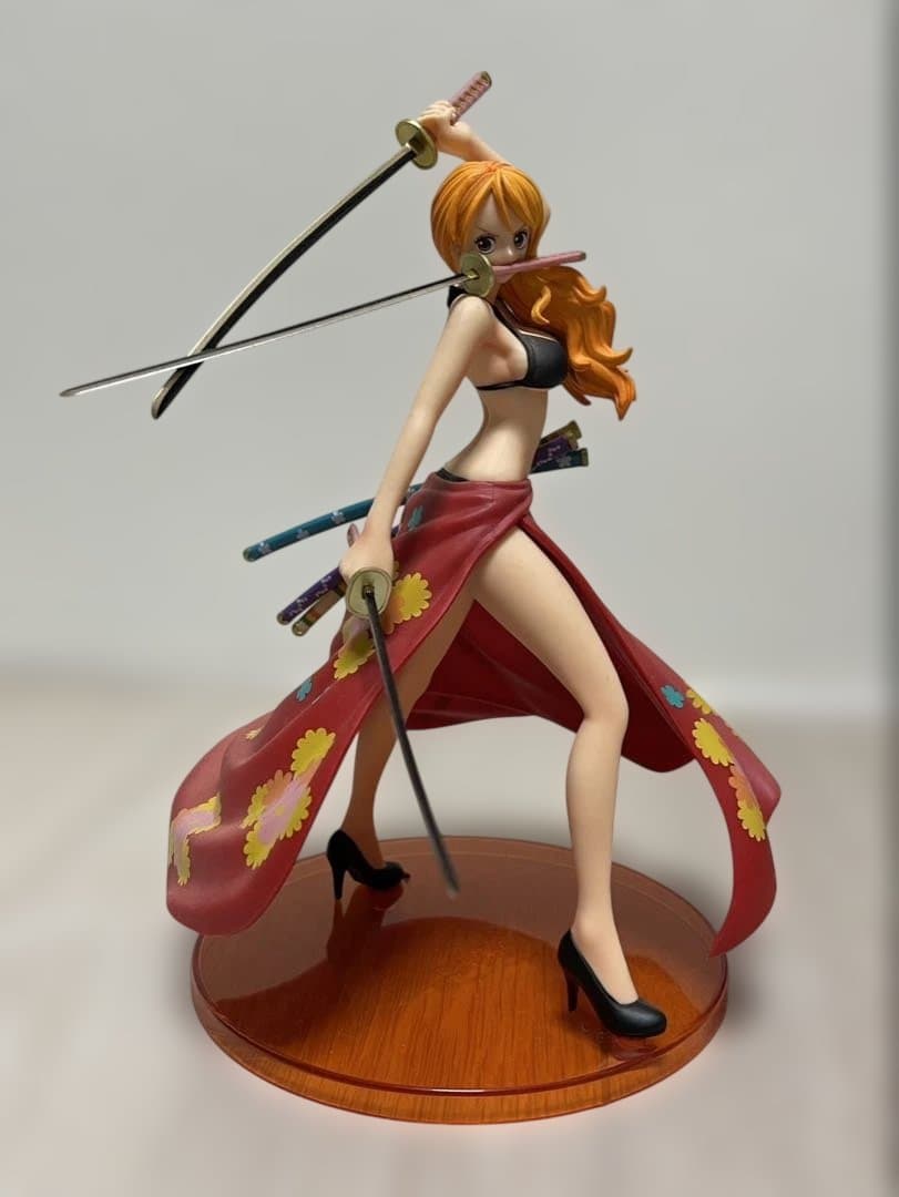 ゆ ワンピース magazine 夢の一枚 三刀流ナミ フィギュア