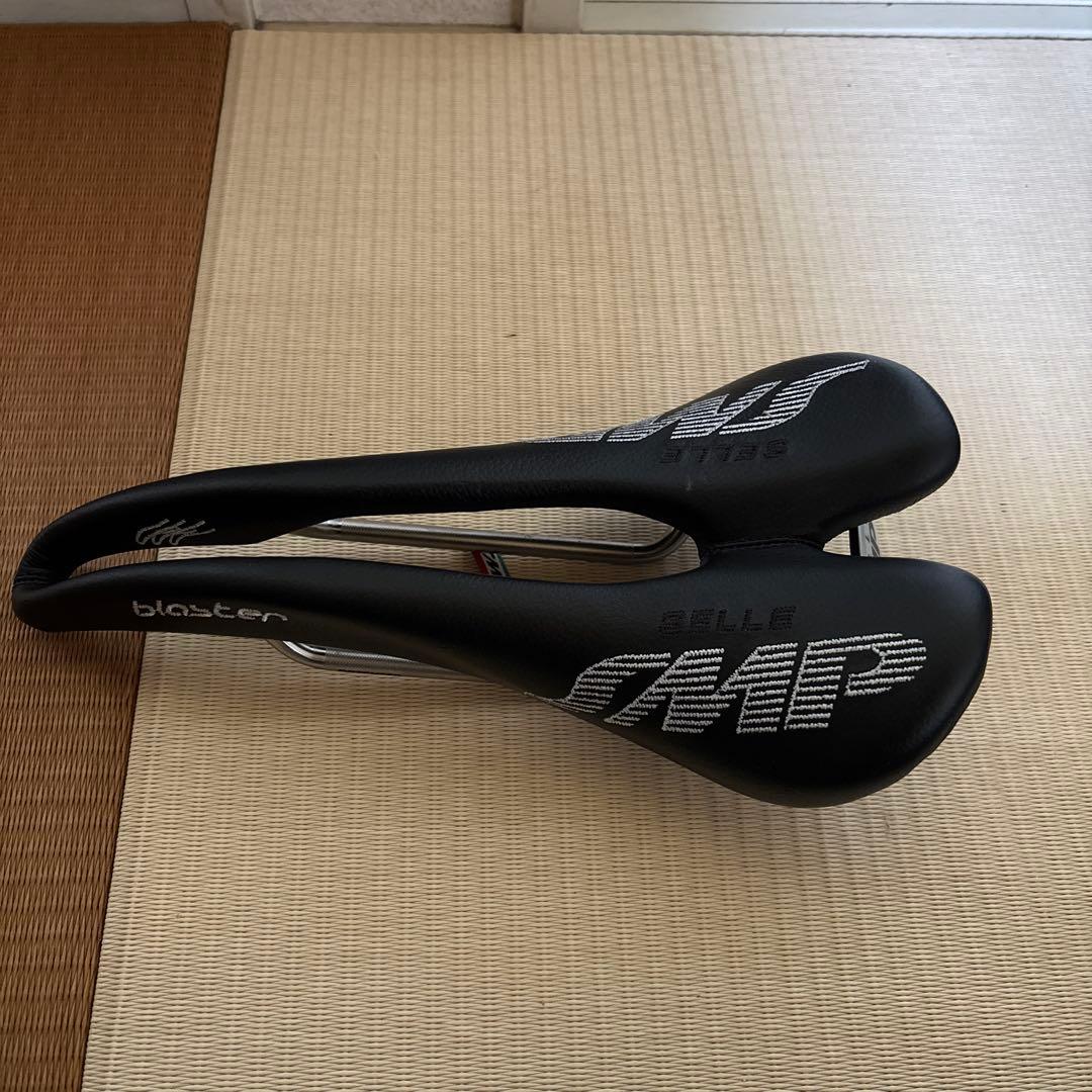 SELLE SMP blaster サドル ブラック
