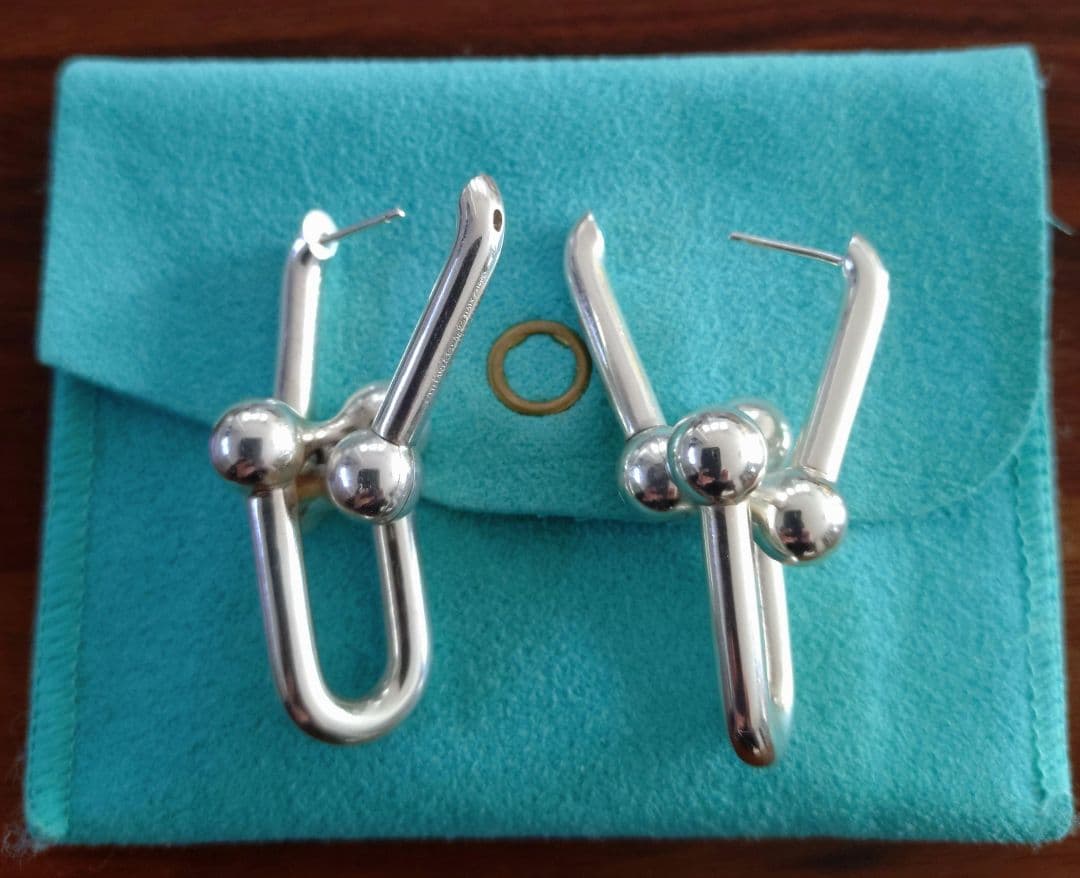 ティファニー ハードウェア シルバーピアス エクストララージ TIFFANY