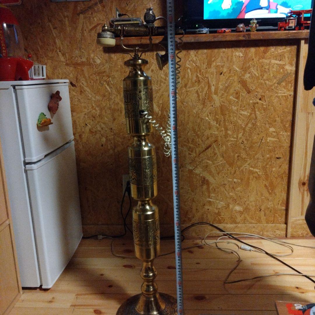 里美 アンティーク スタンド式 電話機 金属製 海外製