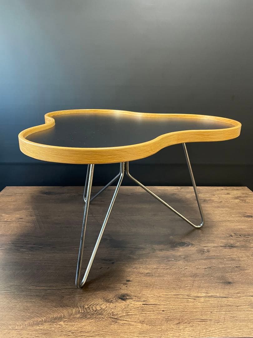 にゃんこスター 　SWEDESE Flower Table