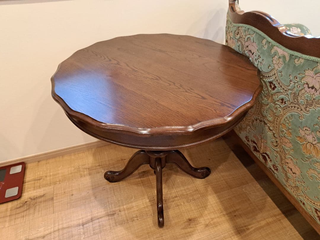 木製 円形テーブル ダークブラウン 装飾的な脚