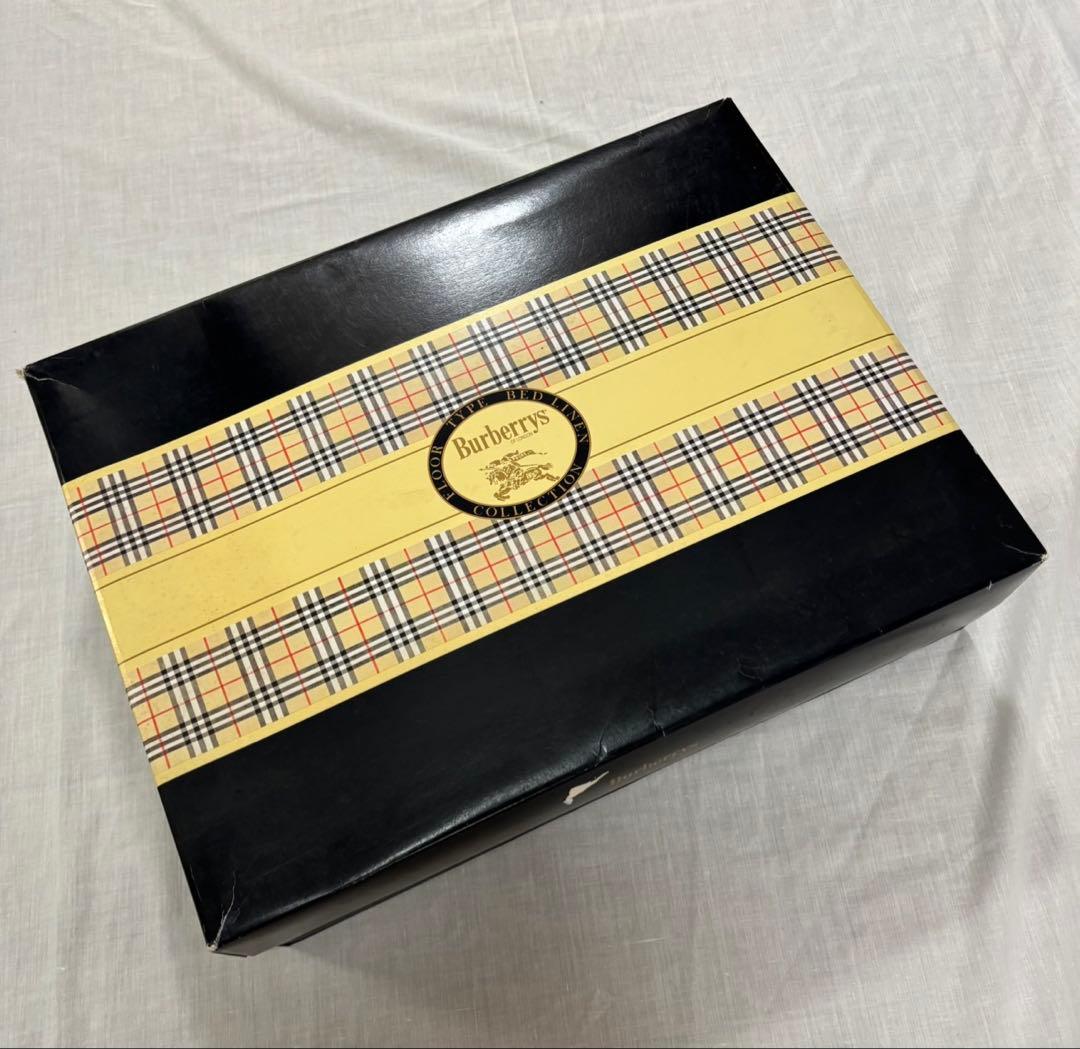 未使用品　Burberrys バーバリーズ　ノバチェック純毛毛布　ブランケット