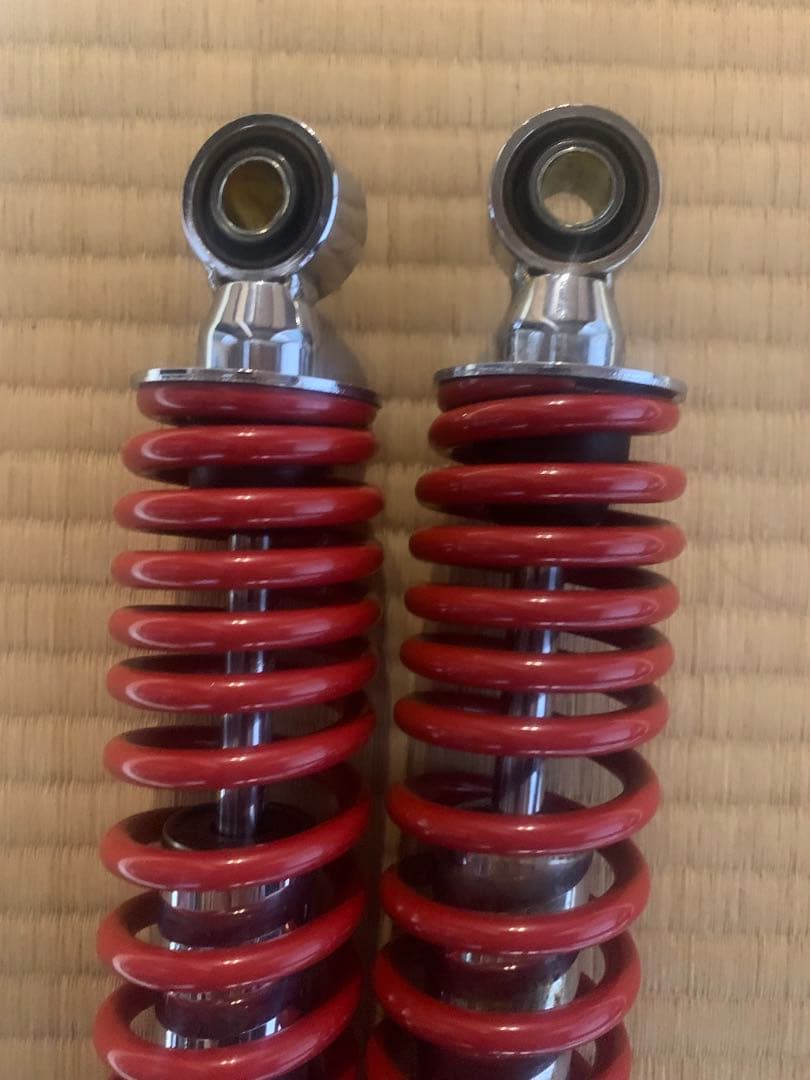 スーパーカブc125リアサス(spタケガワ製)