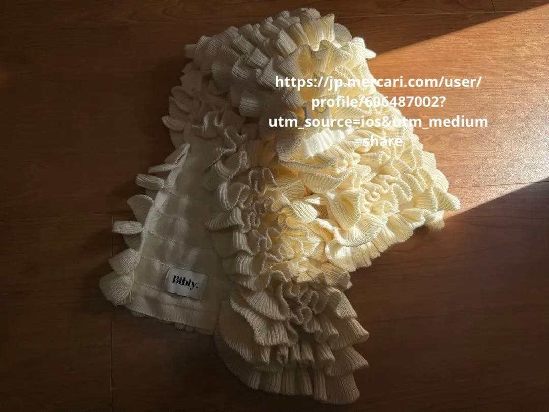 Bibiy SHUSHU MUFFLER フリル シュシュマフラー ホワイト