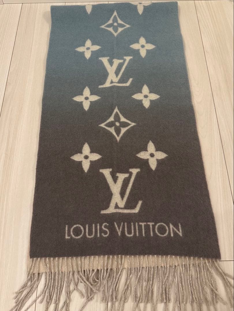 LOUIS VUITTON グラデーションマフラー