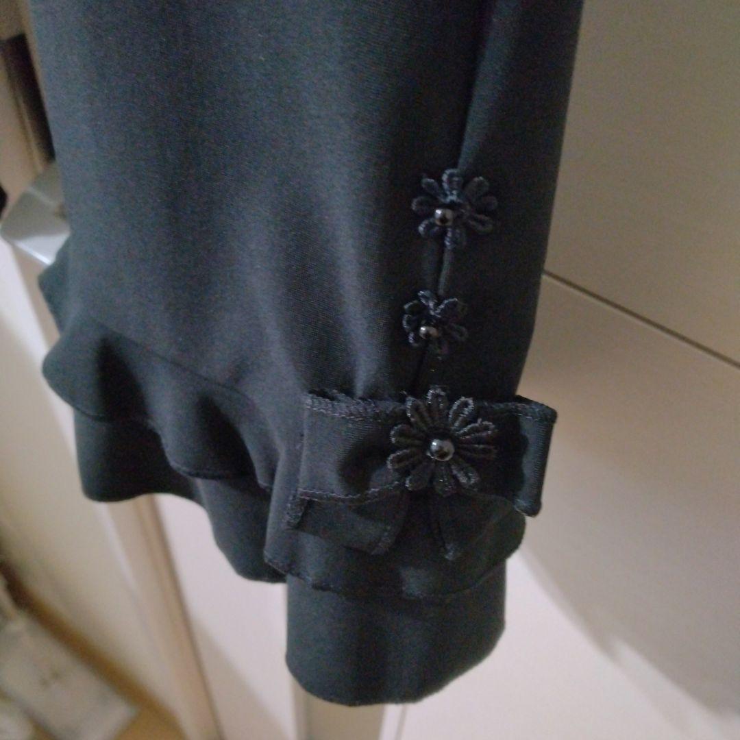 【新品】スーパービューティー裾フリル×リボン使いストレッチ素材パンツ44