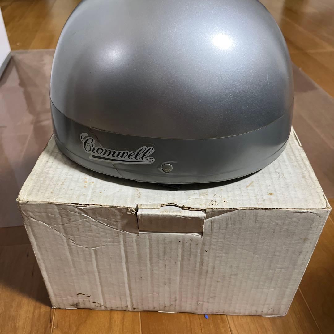 「早い者勝ち」　クロムエルヘルメット