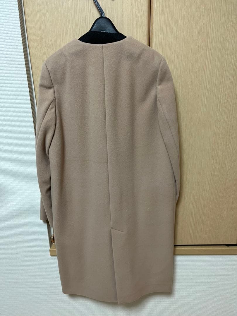 ベージュ チェスターコート 36