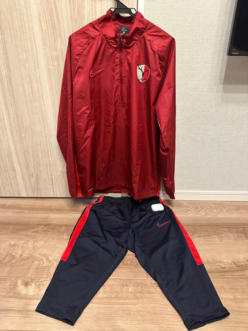 鹿島アントラーズ NIKE 2020シーズン　トレーニングウェア