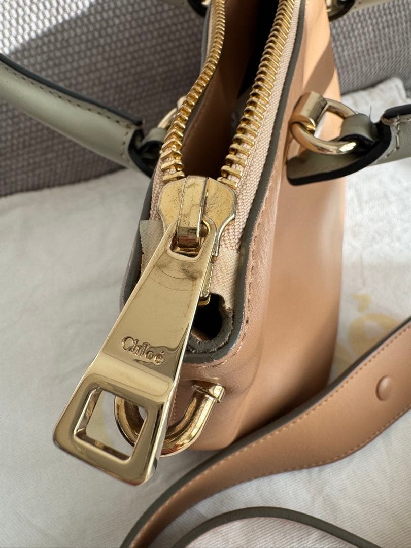 Chloé クロエ ベイリー ベージュ ショルダーバッグ カーフ