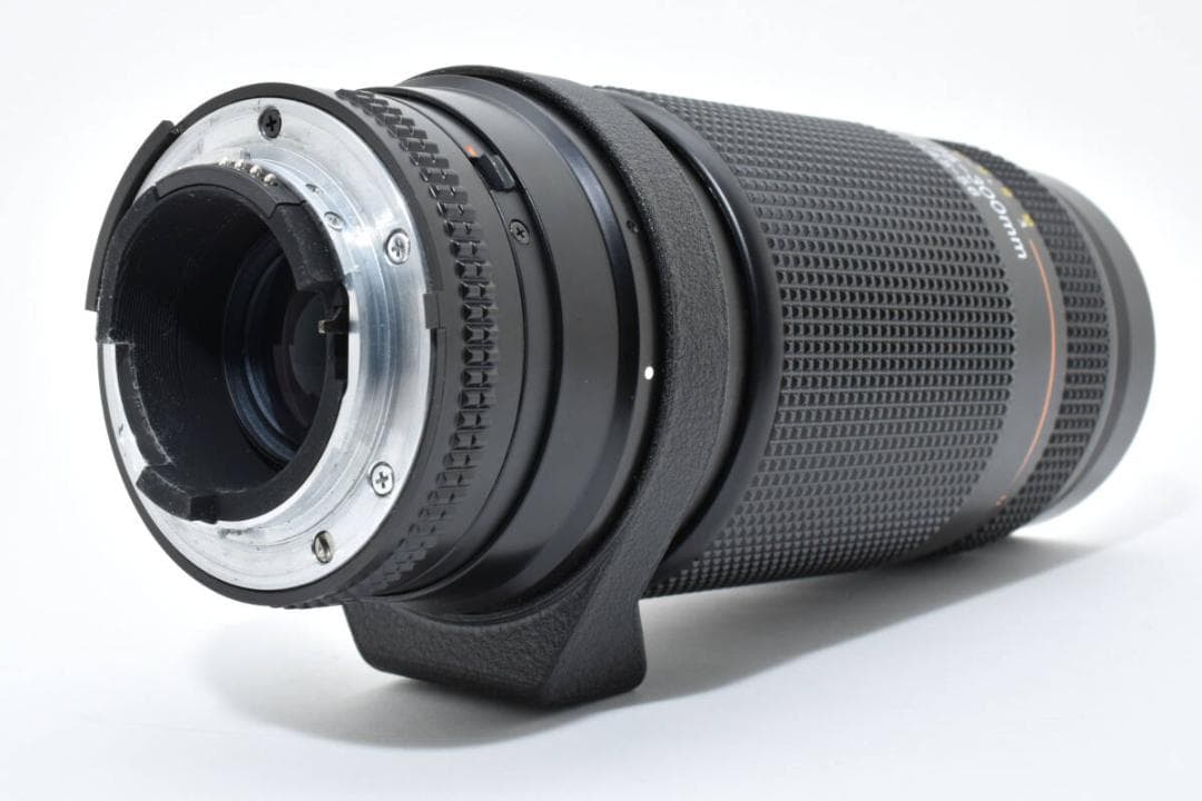 ★極上美品★ニコン AF 75-300mm F4.5-5.6 三脚座付き#575