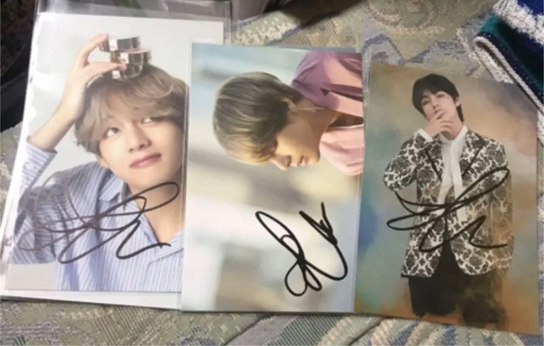 セール中　防弾少年団　BTS テテ　V サイン　直筆　セット