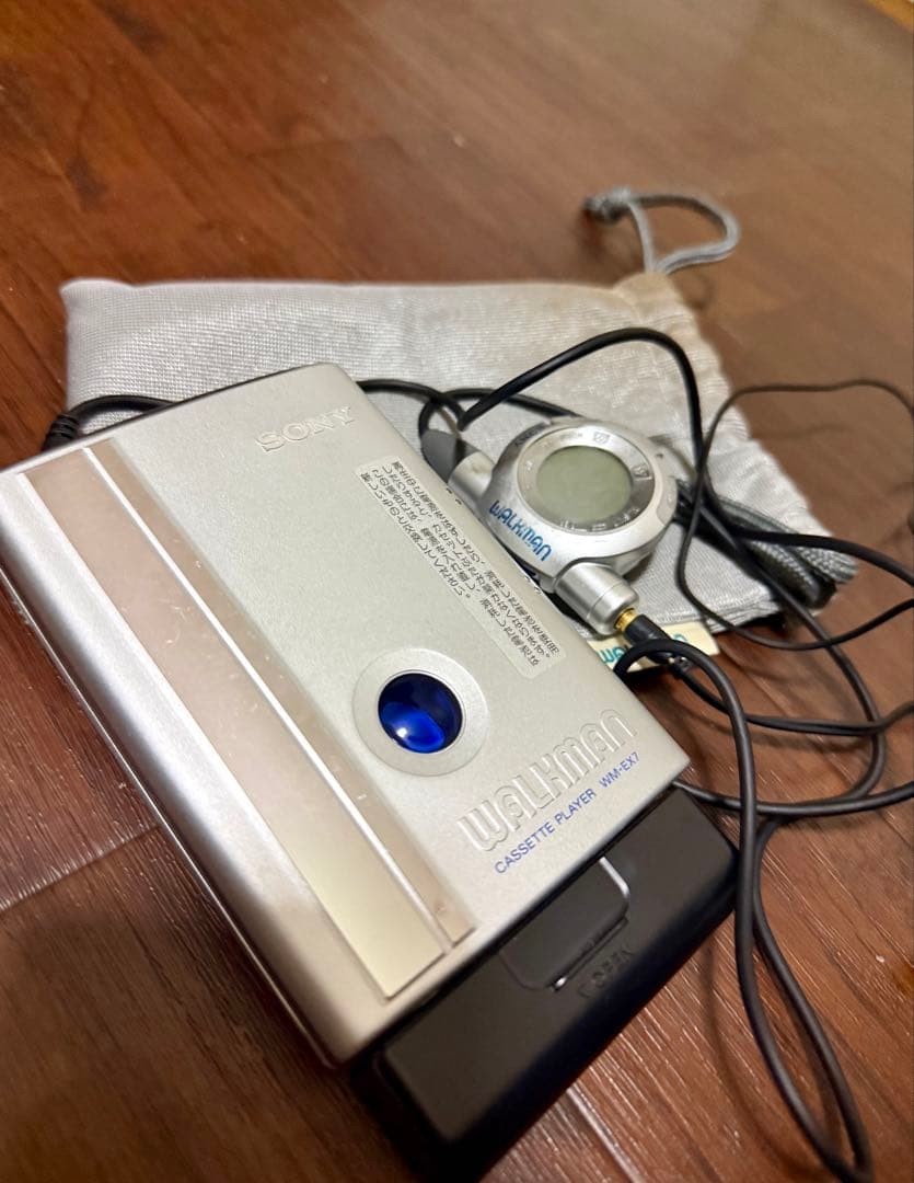 ソニー ウォークマンカセットプレーヤー WM-EX7