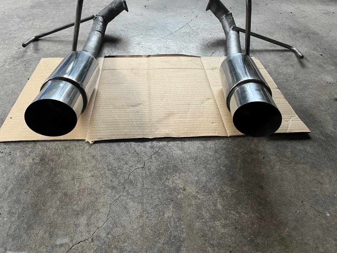 WRXS4 VAB レヴォーグ　ワンオフチタンリアピース