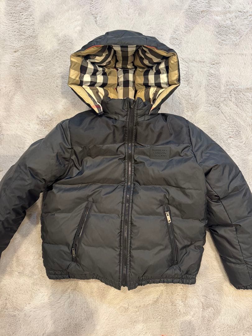 バーバリー　Burberry ダウンジャケット　リバーシブル12Y 152センチ