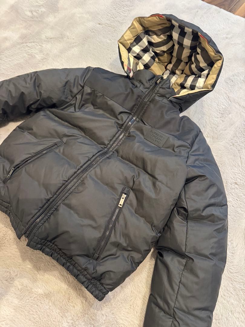 バーバリー　Burberry ダウンジャケット　リバーシブル12Y 152センチ