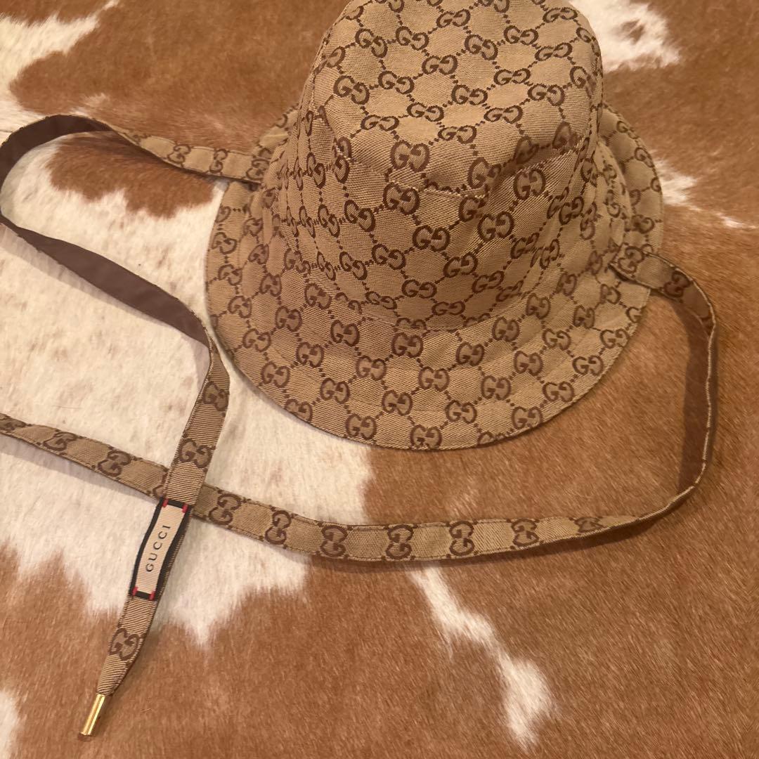 GucciリバーシブルハットL