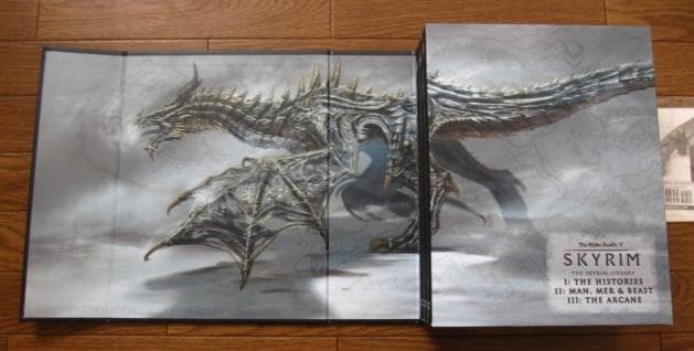 The Skyrim Library　Volumes I〜III Box Set