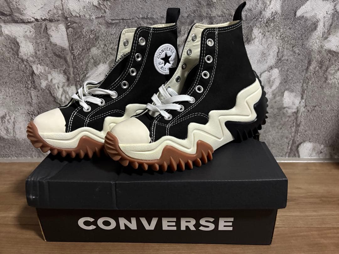 윤*様 【新品未使用】CONVERSE ランスターモーション ハイカット 厚底人