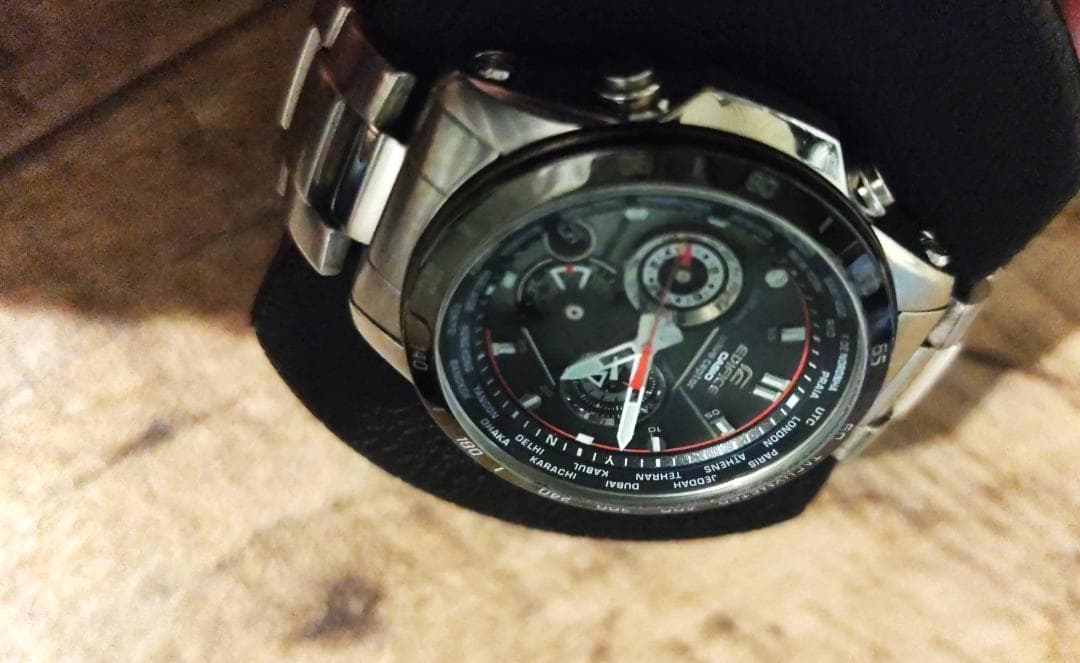 美品　EQW-M1000D 電波ソーラー カシオ　タフソーラー エディフィス