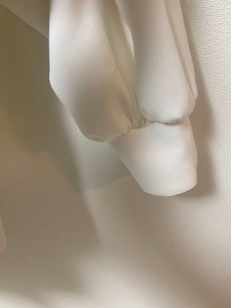 ウィムガゼット　クルーネックダンボールプルオーバー