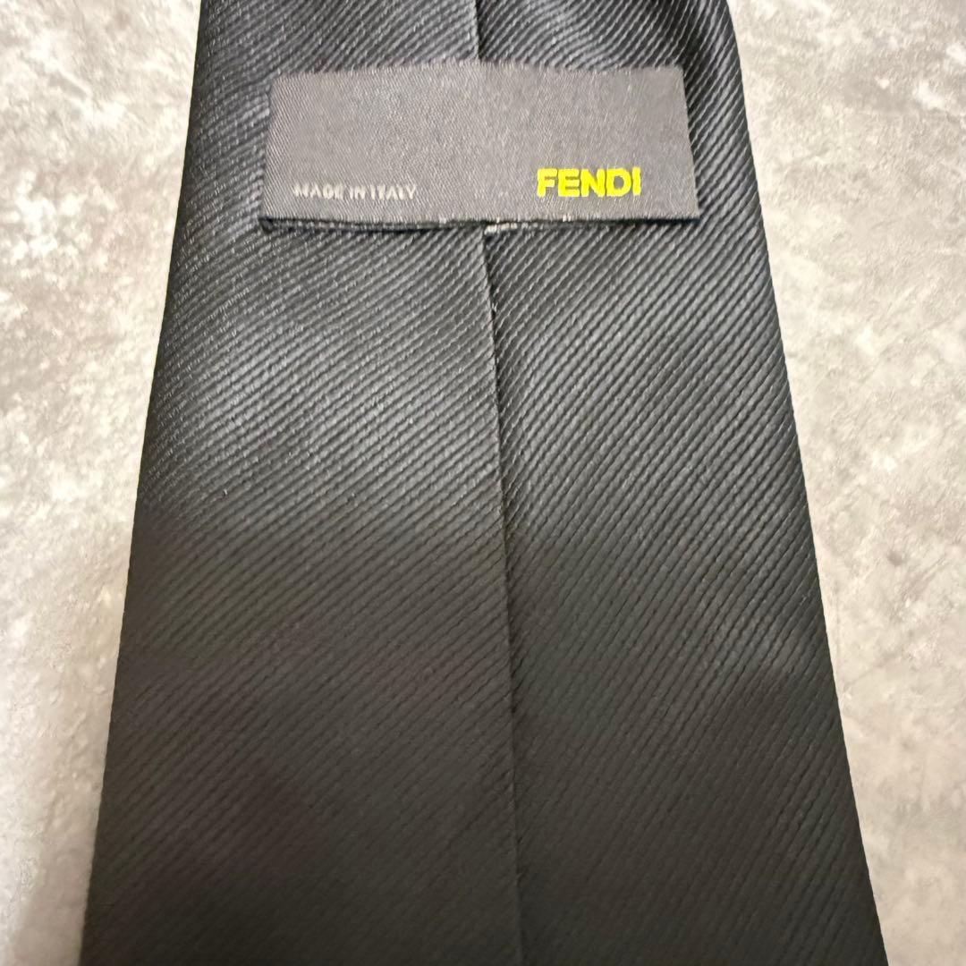 【✨極美品✨】FENDI フェンディ ネクタイ ソリッド　無地 ブラック シルク