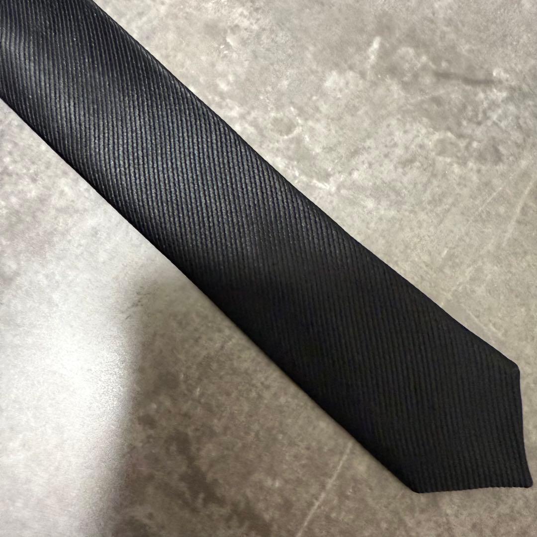 【✨極美品✨】FENDI フェンディ ネクタイ ソリッド　無地 ブラック シルク