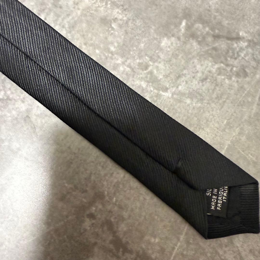 【✨極美品✨】FENDI フェンディ ネクタイ ソリッド　無地 ブラック シルク