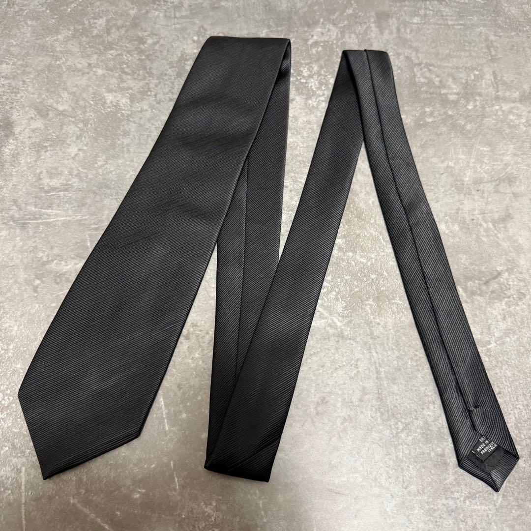 【✨極美品✨】FENDI フェンディ ネクタイ ソリッド　無地 ブラック シルク
