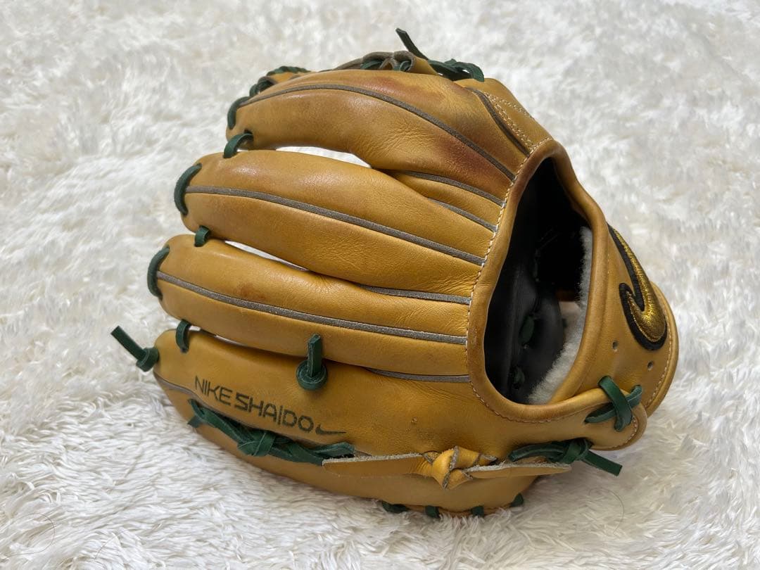 Nike 硬式キップレザーグローブ イエロー