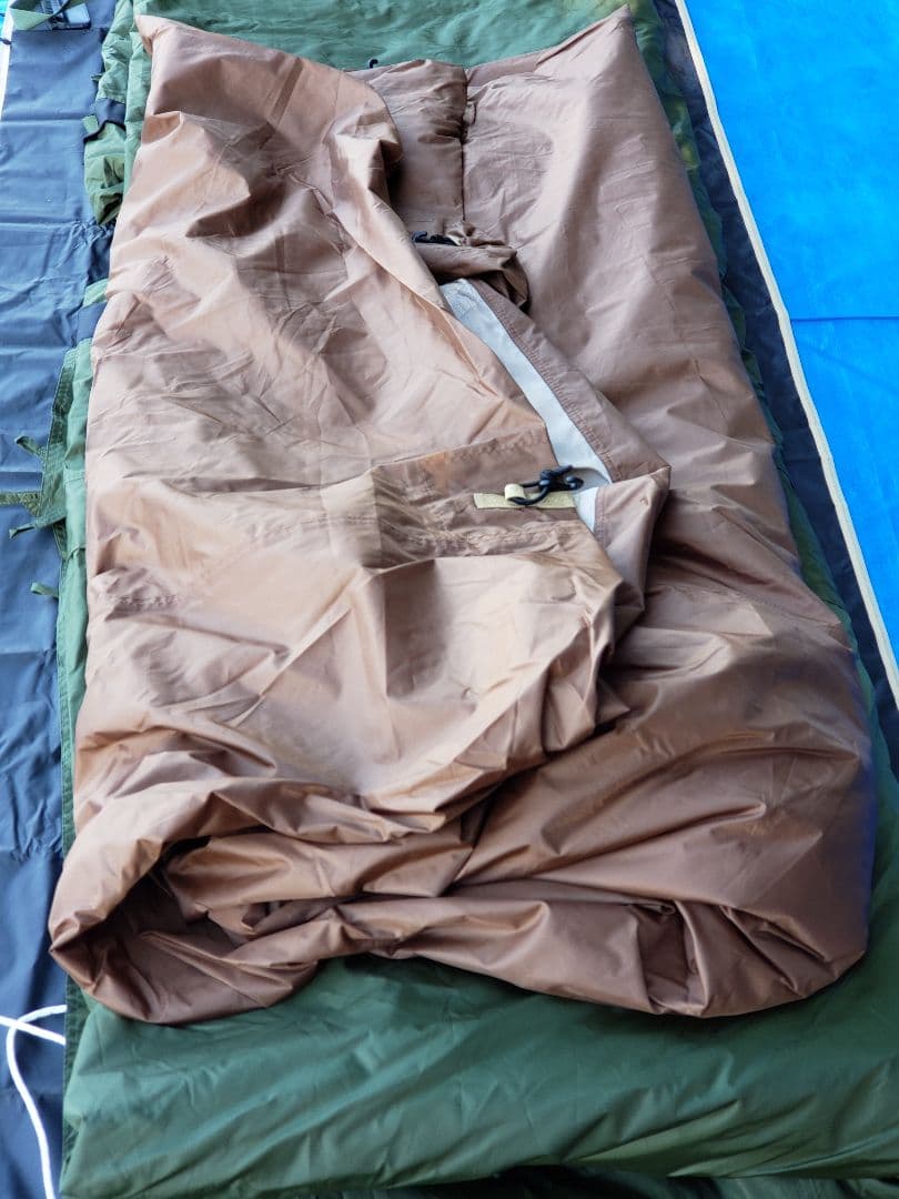 DODカマボコテント3M(カーキ)+専用マットシートセット 中古