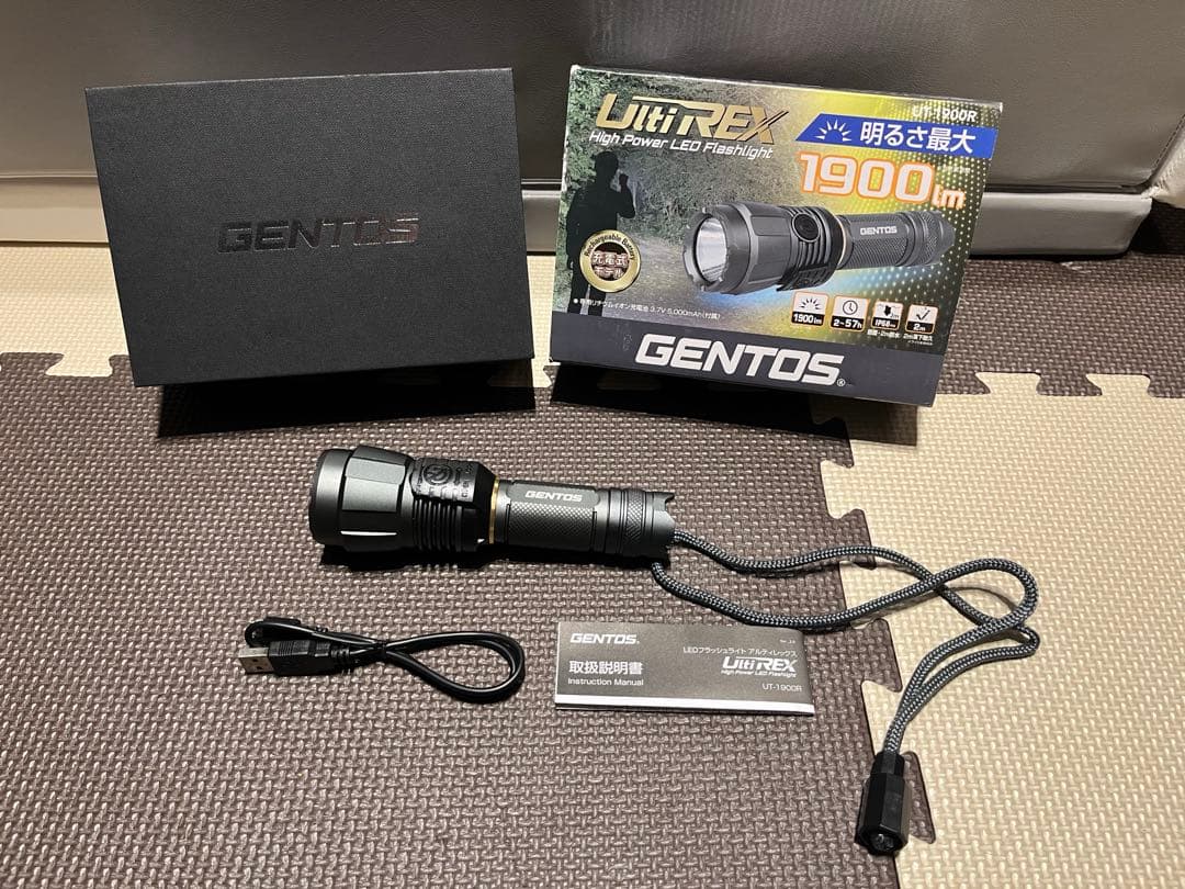 【未使用】GENTOS UT-1900R フラッシュライト