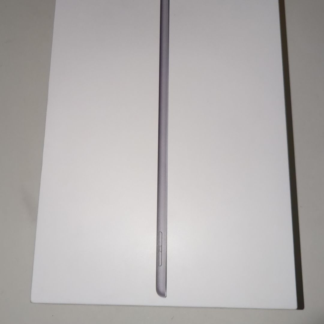 ipad 第9世代　あつ