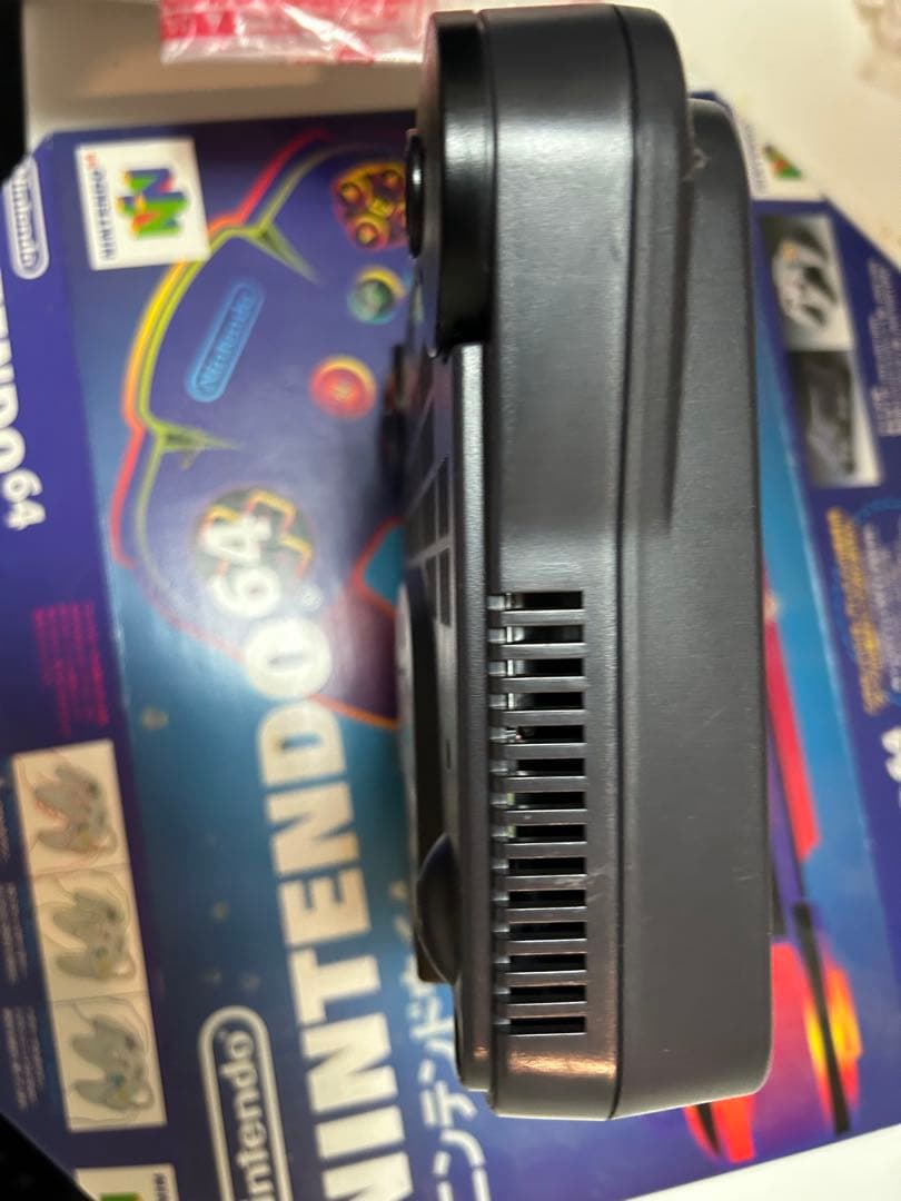 ニンテンドー64　旧世代 ゲーム機 本体 NINTENDO 64