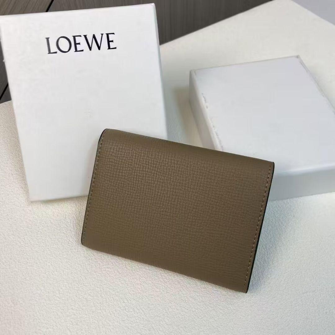 さき LOEWE 三つ折り財布 グレー