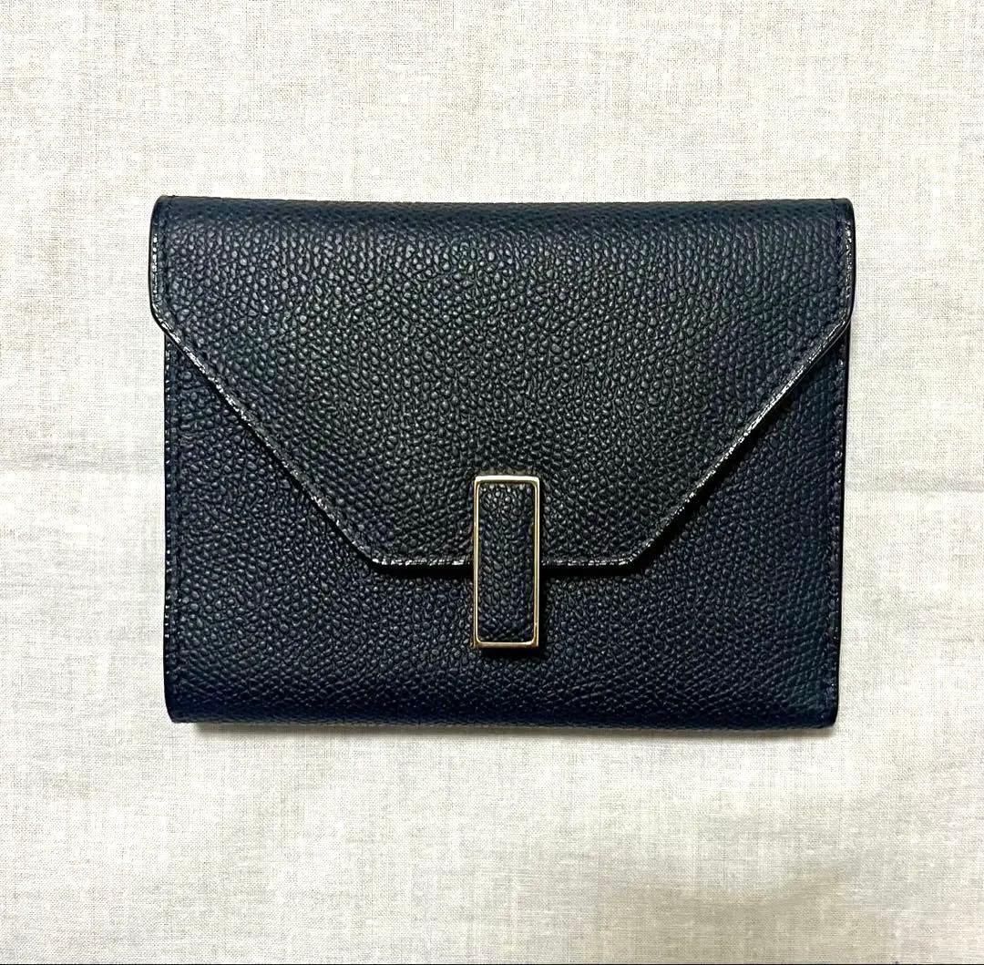 LL ヴァレクストラ イジィデ ウォレット 三つ折り ナイトブルー