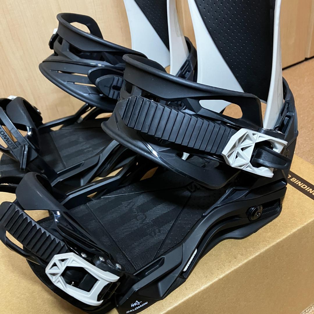 SALOMON DISTRICT UND サロモン ディストリクト (M)